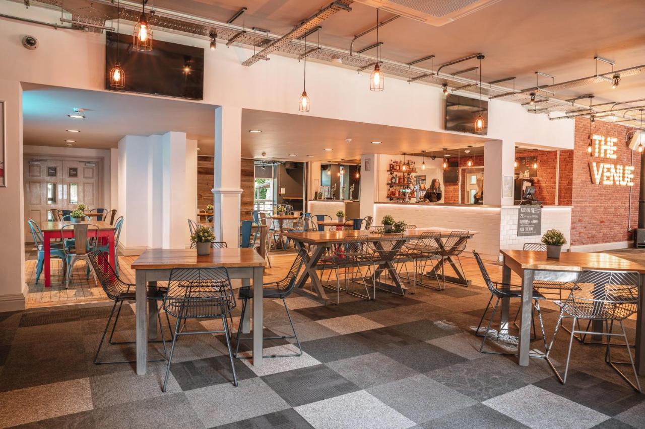 The Venue Serviced Apartments Huddersfield Kültér fotó
